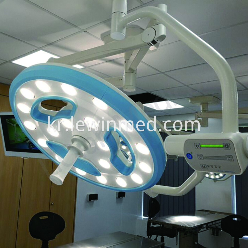 Dual head surgical hollow lamp